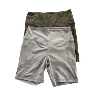 Yogalicious Lux Set Of 2 Bike Shorts 2X Green Light Gray Yoga Gym Jogging Casual
